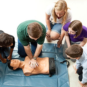 Community CPR Class and ER Tour
